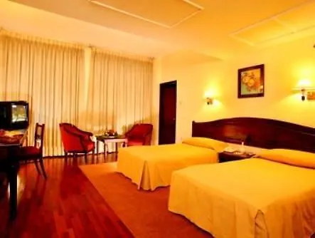 The International Hotel Kochi 4*,  India