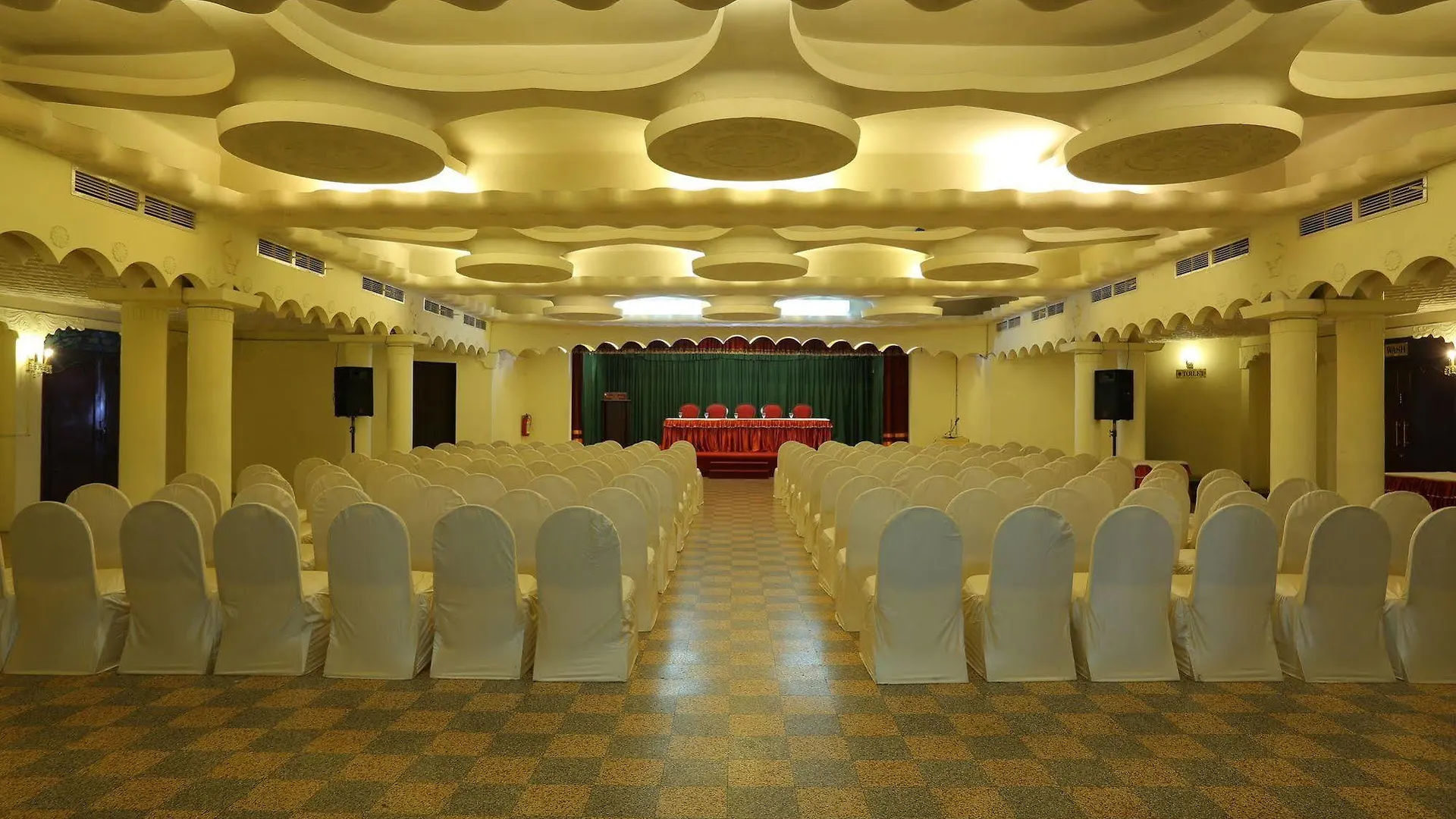 The International Hotel Kochi 4*,  India