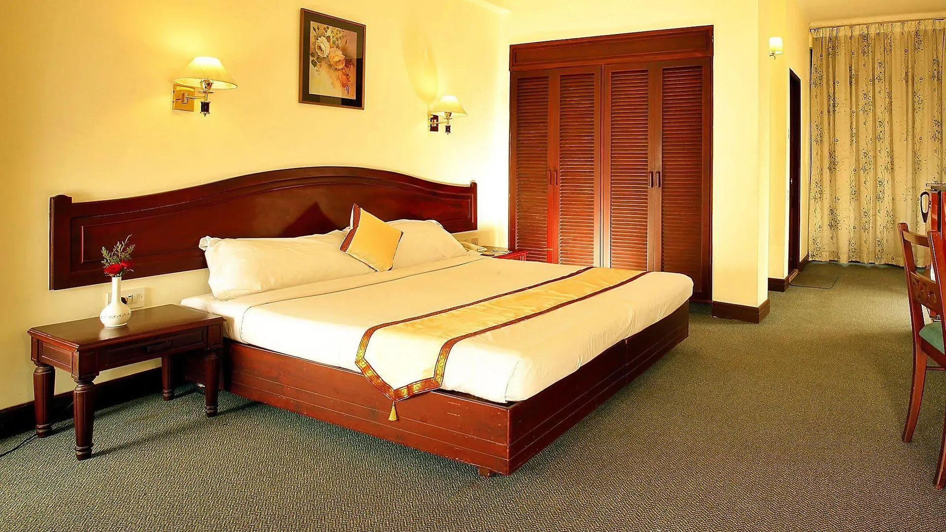 The International Hotel Kochi